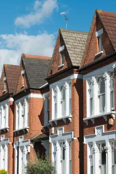 The Question Every Homeowner Asks: When Should I Serve Notice Woking?